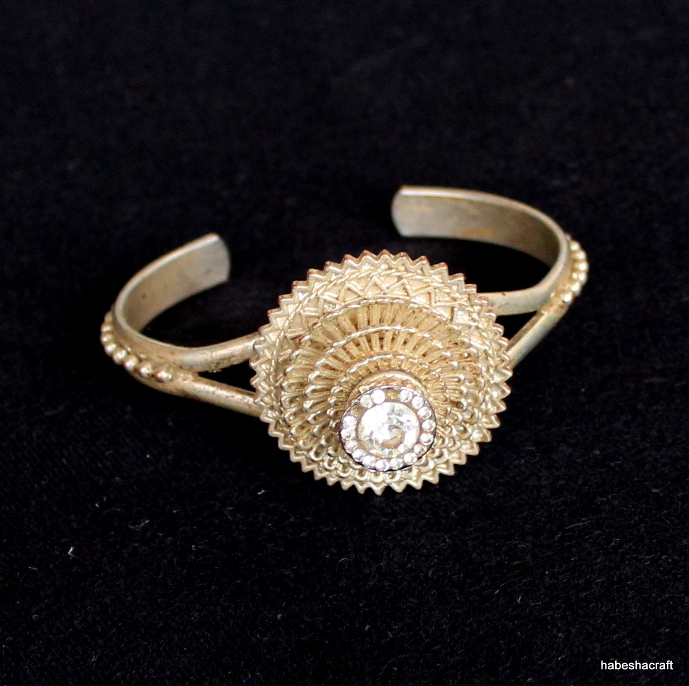 Authentic Vintage Silver Alloy Bracelet from Harare, Ethiopia - Museum Quality Jewlery for 7 Inch Wrist. Ethnic Jewlery, Old Jewlery