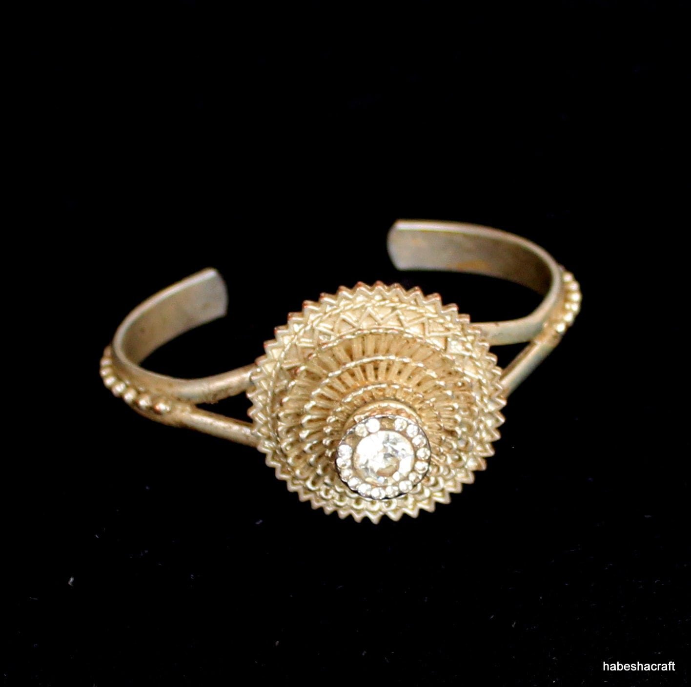 Authentic Vintage Silver Alloy Bracelet from Harare, Ethiopia - Museum Quality Jewlery for 7 Inch Wrist. Ethnic Jewlery, Old Jewlery